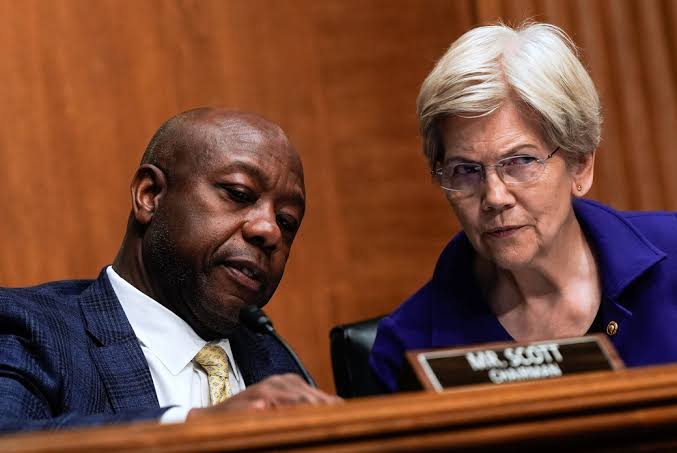 Senate panel advances crypto bill with Democrats split after spat over amendments