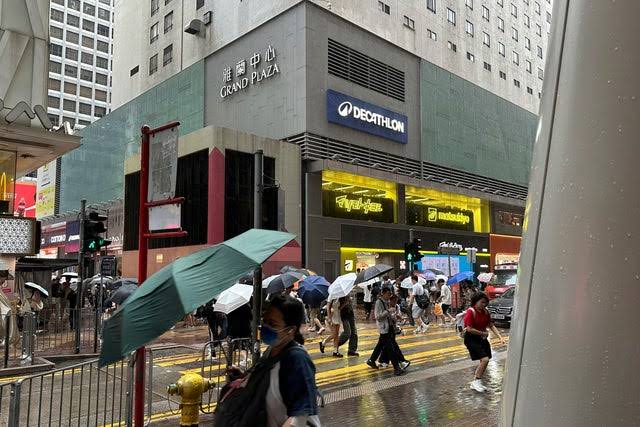 Typhoon Noul hits southern China as more than 700,000 evacuate, flights canceled