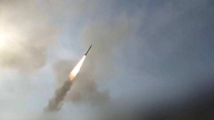 Middle East live: Tehran and US exchange strikes as blockade of Iranian ports resumes