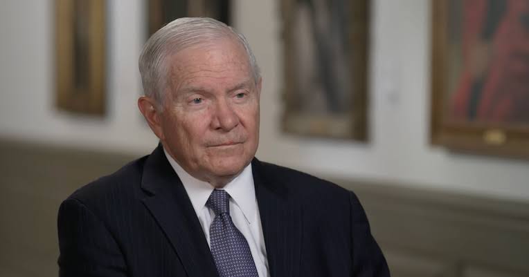 Cuba's biggest threat to U.S. is collapse, says former Defense Secretary Robert Gates