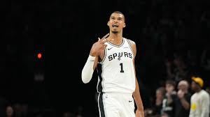 Wembanyama gives the Spurs another gem in a 115-108 win over the T-wolves to stake a 2-1 series lead