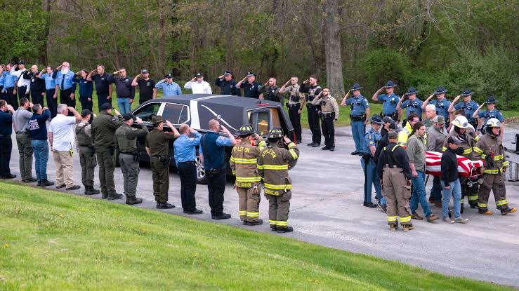 Live updates: Over 100 responders salute remains of firefighter in Augusta procession