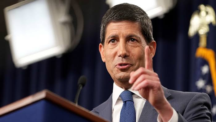 Kevin Warsh’s stripped-back Fed communication ‘already backfiring’, say investors