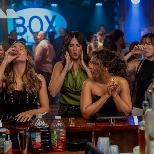 Review: We Can Have a Little ‘Five Star Weekend’ As a Treat