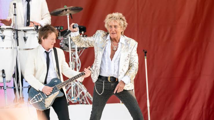 Rod Stewart concert canceled after doctors advise singer to rest
