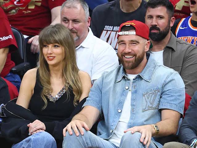 Travis Kelce Shows His Love for Taylor Swift in Adorable Way After He Can't Join Her at Historic Knicks Game