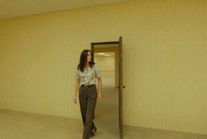 We’re trapped in “Backrooms” hell