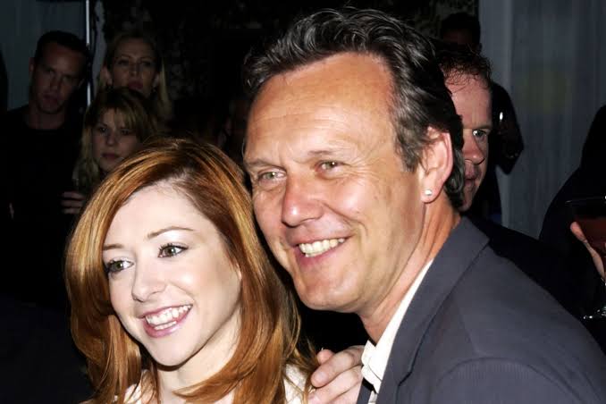 'Buffy' star Alyson Hannigan mourns the death of Anthony Head: 'This cut is so deep I fear it can never heal'