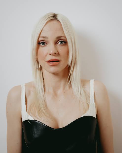 Anna Faris: 'I Was Convinced That I Was Going to Be Framed for Murder'