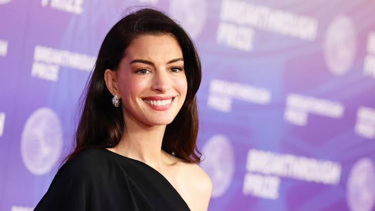 Anne Hathaway reveals pregnant with 3rd child, baby bump in new Instagram video