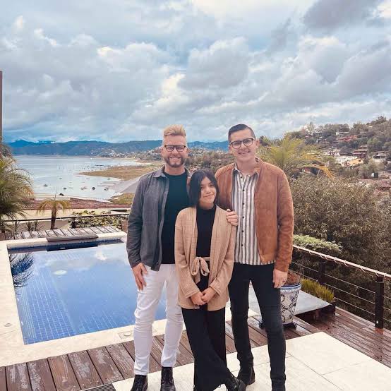90 Day’s Armando Reunites With Husband Kenny and Daughter in the U.S. Amid Her Hospitalization
