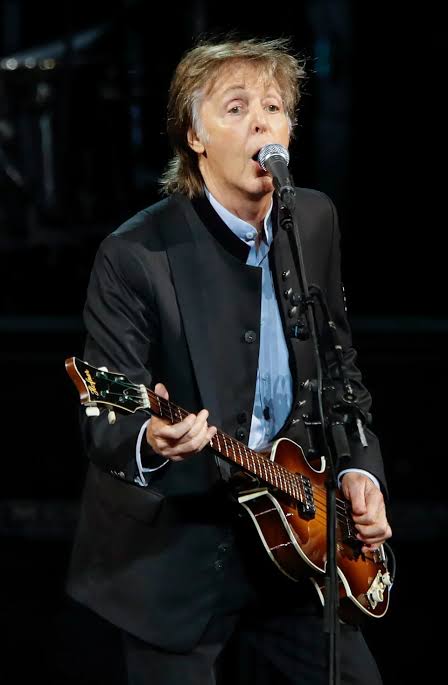 Taylor Swift gets Paul McCartney to do something truly rare for wedding