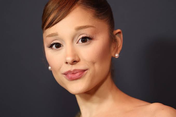 The Ariana Grande News Leaves Us With Two Unsavory Options