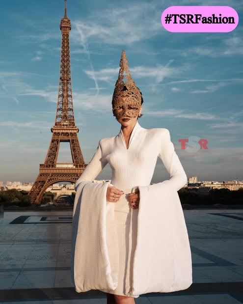 #TSRFashion: #Zendaya gave the gworlsss another head-turning moment in Paris today 🔥! (Swipe) (📸: @gettyimages) ✍🏾: #TSRStaffST