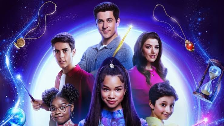 Wizards Beyond Waverly Place Could Continue With A Movie, David Henrie Says: 'We've Had Loose Conversations'