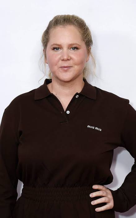 After More Than A Year On Mounjaro, Amy Schumer Showed What Her Body Looks Like With New Unfiltered Bikini Pics