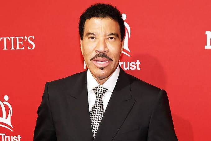 Lionel Richie postpones concerts 'under advisement by doctors to rest' after reported hospitalization