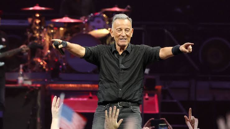 Bruce Springsteen slammed as 'traitor' after ripping America during Minneapolis concert rant