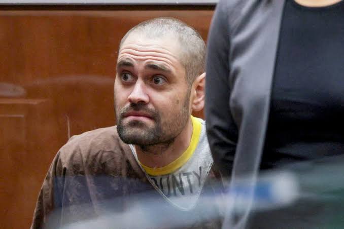 Rob Reiner’s son Nick seeks money for his defense in parents’ killings from trust they left him