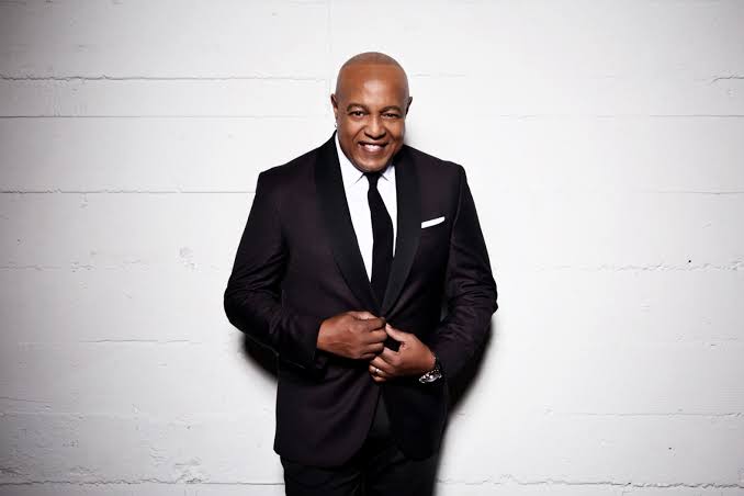Peabo Bryson, Beloved Singer of 'Beauty and the Beast' and 'A Whole New World,' Dead at 75