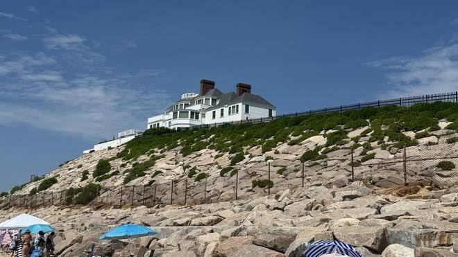 Will Taylor Swift hold a post-wedding bash in Rhode Island?
