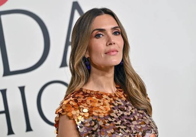 Mandy Moore joins the mommy group discourse, says Ashley Tisdale's scathing essay 'cuts to the core'