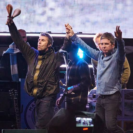 Oasis, Phil Collins and Sade to Join Rock & Roll Hall of Fame