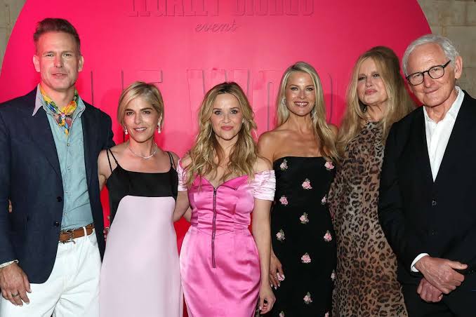Reese Witherspoon tears up as Legally Blonde cast reunites ahead of Elle prequel series
