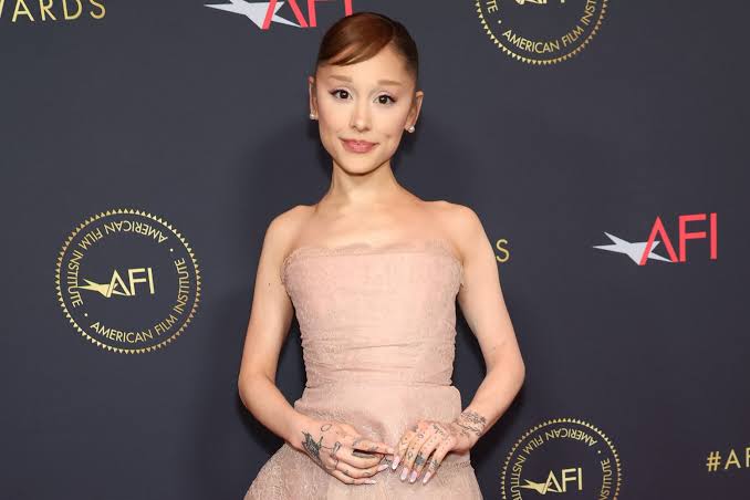 Ariana Grande subtly addresses weight concerns by liking post about being ‘healthier’