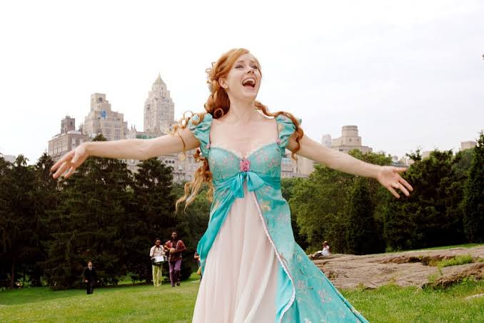 Amy Adams Shut Down a ‘Graphic’ Sketch Idea While Hosting ‘SNL’ to Protect ‘Young Girls That Were Watching “Enchanted”’