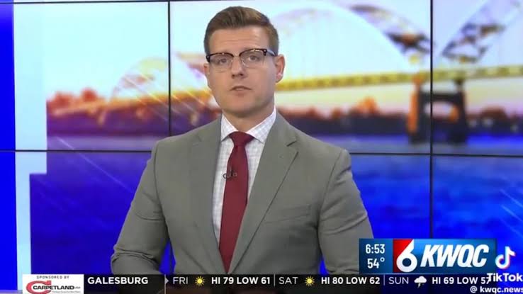 Iowa Anchor Chokes Up on Air as He Quits in Protest Over 'Sanitized News': 'The Facts Matter' | Video