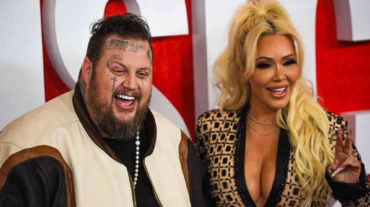 Jelly Roll files for divorce from Bunnie XO