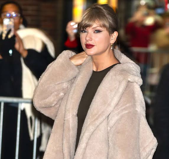 Why Taylor Swift Will Reportedly Have Multiple Star-Studded Bachelorette Parties Ahead of Travis Kelce Wedding