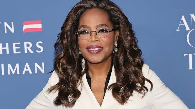 Oprah reveals Whitney Houston moment she begged audience not to share