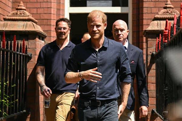 Royal Rapprochement: Harry and Meghan Pay a Rare Visit to the King and Queen