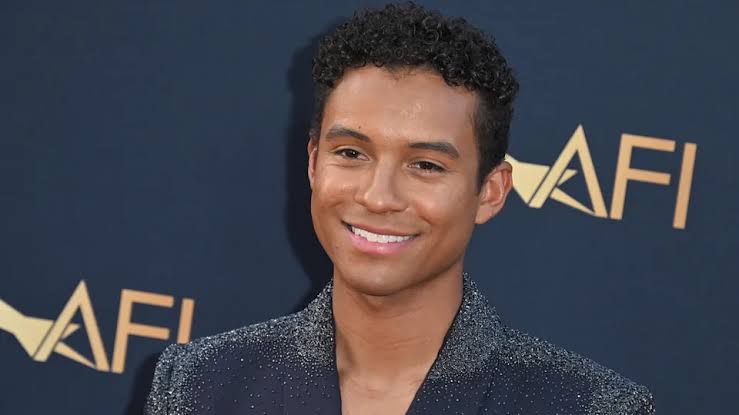 Michael defies critics, wins at box office