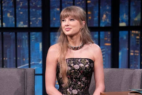 Taylor Swift Joins Country Royalty As Her Latest Single Debuts