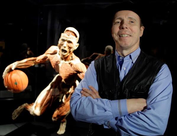 ‘Body Worlds’ anatomist Gunther von Hagens dies at 81