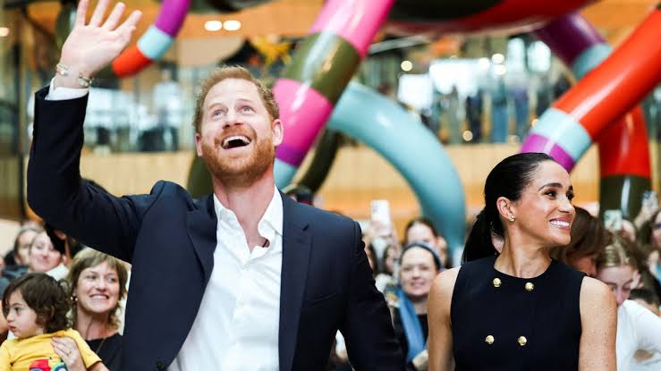 Harry and Meghan Plot Return to UK After America Grows Cold: Author