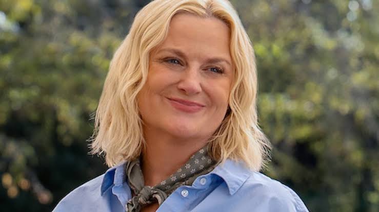 Amy Poehler And Michael Schur's Dig Sets Fall Release Date On Peacock — Get First Look