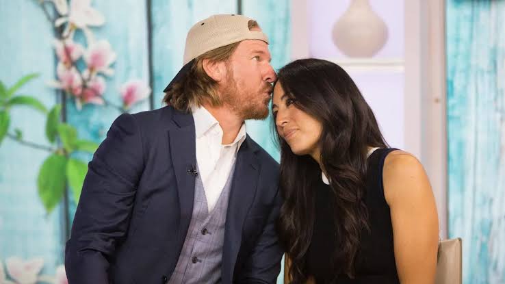 Joanna Gaines issues apology to husband Chip over issue with 5 kids she's 'likely to blame for'