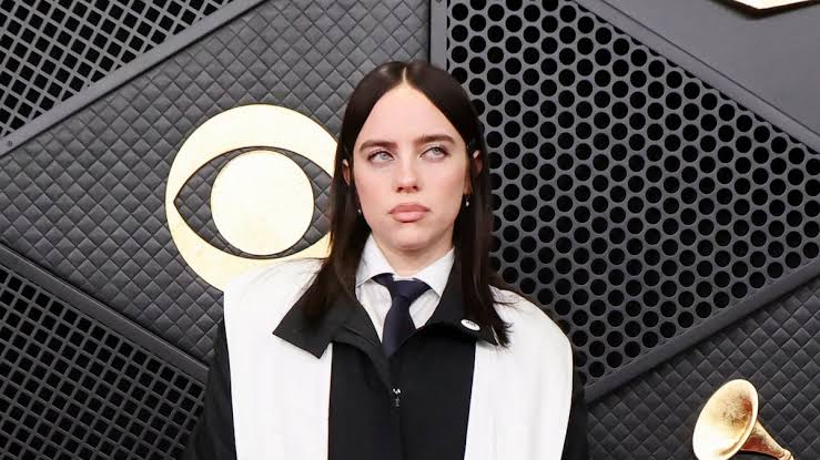 Billie Eilish Reveals How She Tries to ‘Suppress’ Her Tourette’s Syndrome