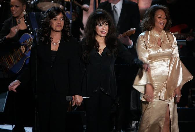 Lone surviving member of iconic ‘60s girls group, who opened for The Beatles’ dead at 80