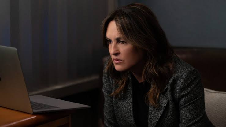 'Law & Order: SVU' Finale: Boss on Benson and Fin Retiring