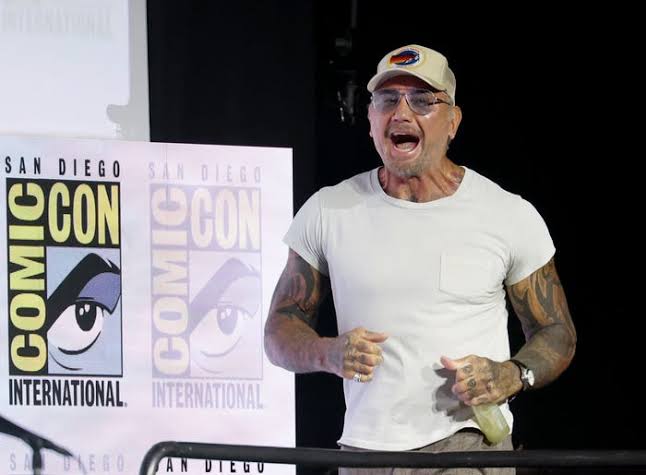 Johnny Depp arrives as Scrooge, plus more celeb moments at Comic-Con