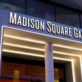 Man Dies After Falling Off the MSG Balcony at a Goose Show
