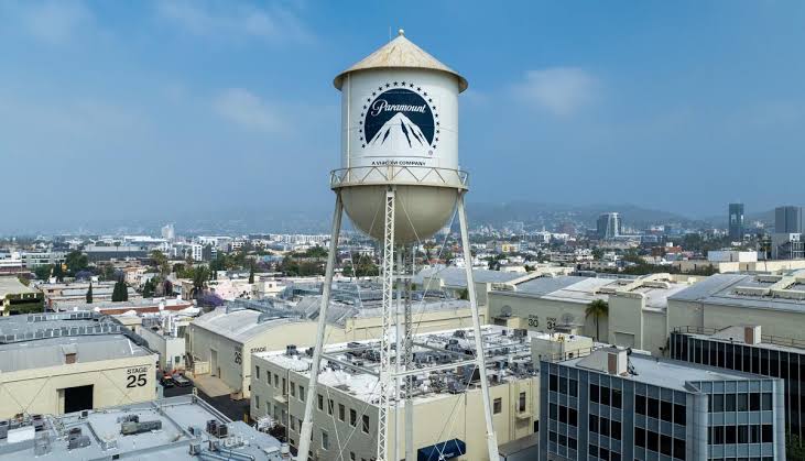 Paramount, pushing to buy Warner Bros., girds for legal challenges
