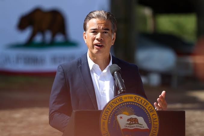 Why I’m Suing to Block the Paramount-Warner Bros. Merger (Guest Column)