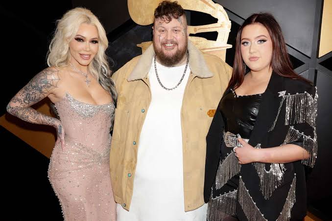 Jelly Roll’s daughter says the internet will ‘crumble’ over the reason for his divorce from Bunnie Xo