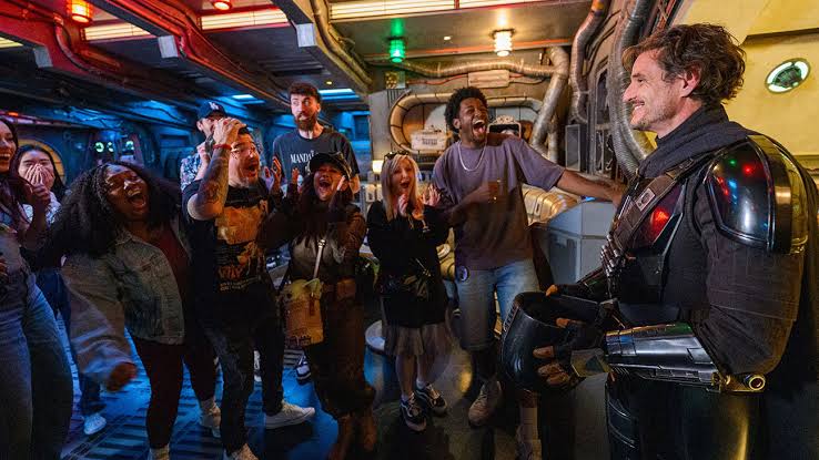 Disney Under Fire Over “Staged” Pedro Pascal ‘Mandalorian’ Fan Encounter